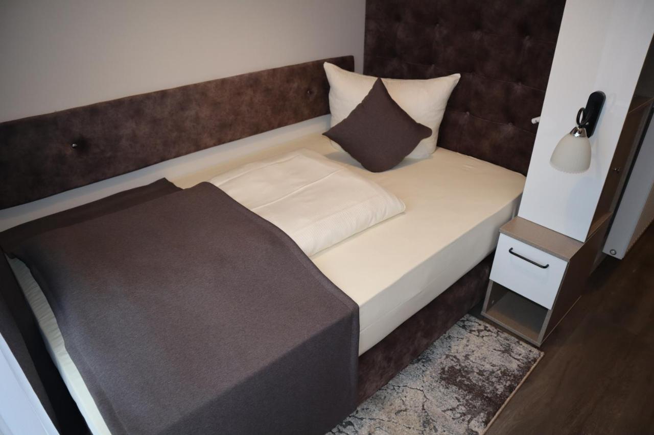 Hotel Bispinger Hof Bispingen Zewnętrze zdjęcie