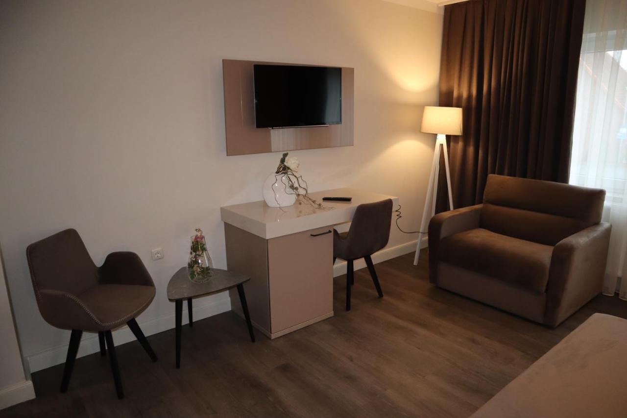 Hotel Bispinger Hof Bispingen Zewnętrze zdjęcie